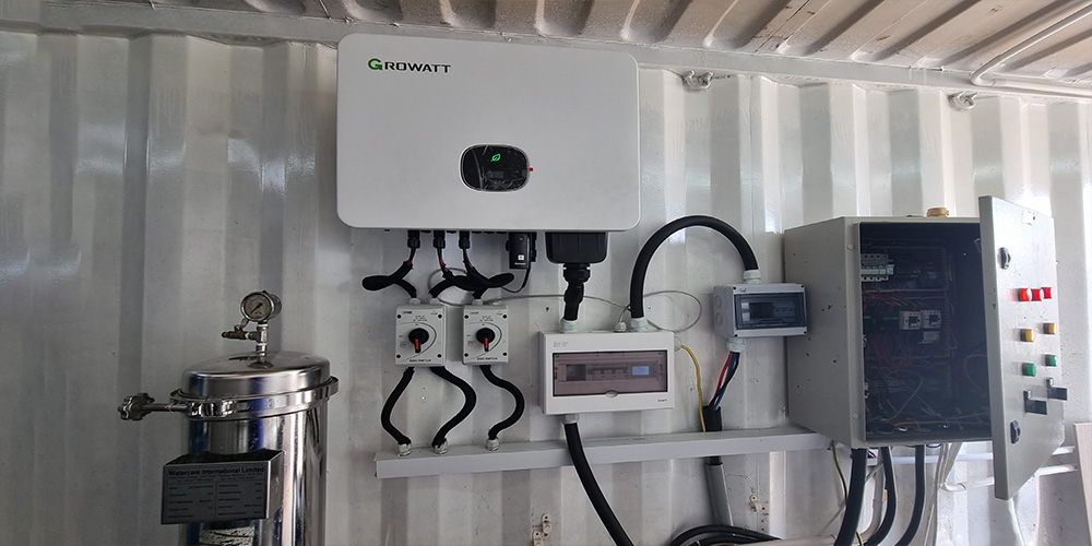 Solar Charge Controllers- Renewable Energy explained